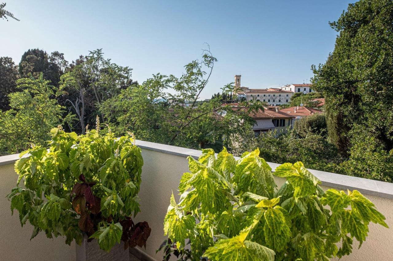 La Villa 31 - Locazione Turistica ロジニャーノ・マリッティモ エクステリア 写真
